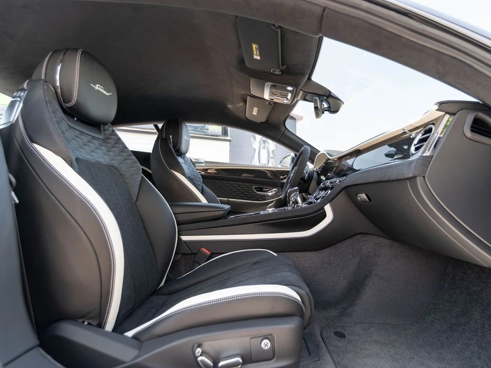 2026 Bentley Continental - Image 16 of 31