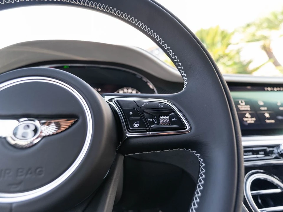 2026 Bentley Continental - Image 9 of 31