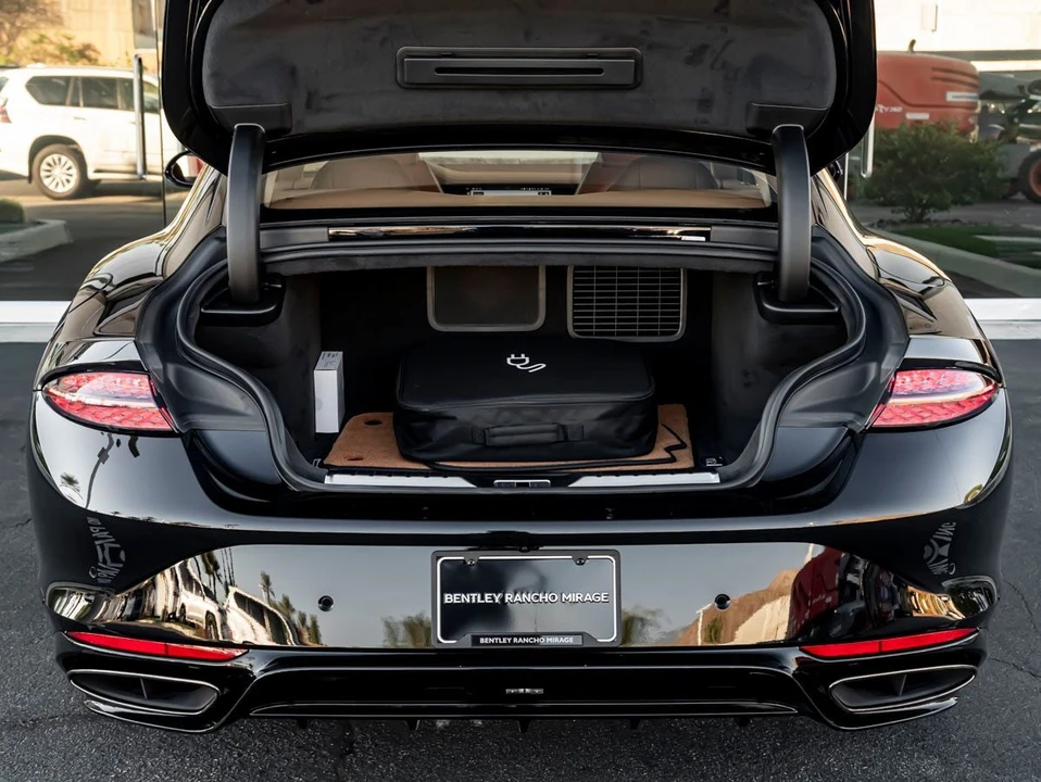 2026 Bentley Continental GT 4th Gen - Image 28 of 31