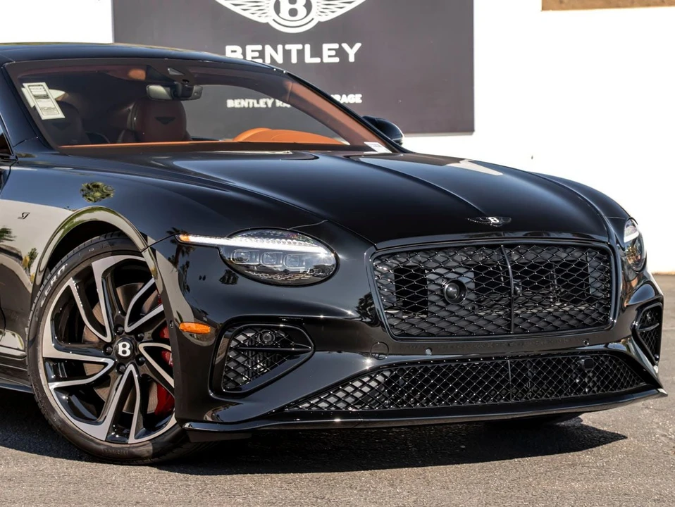 2026 Bentley Continental GT 4th Gen - Image 9 of 31