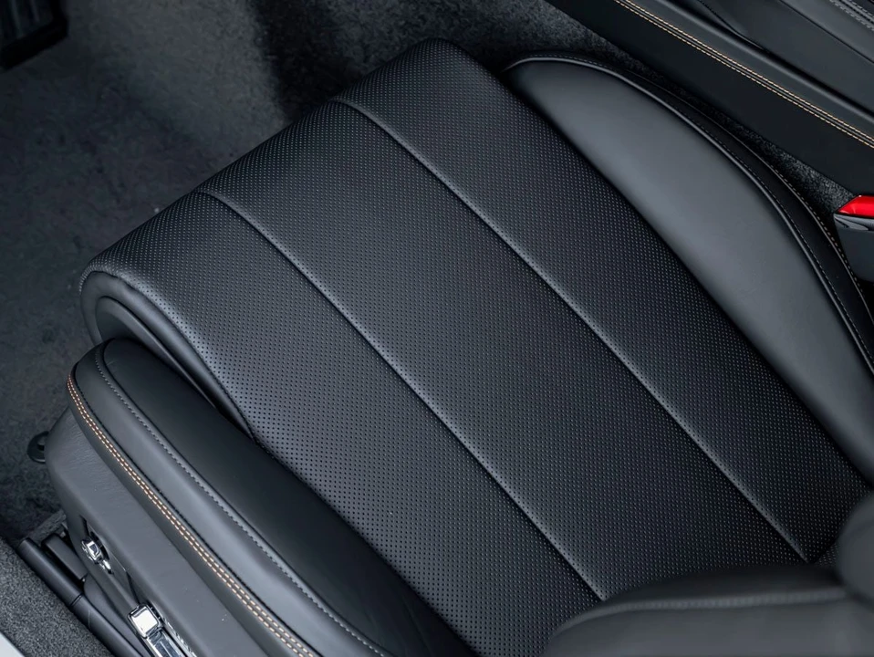 2026 Bentley Continental GT 4th Gen - Image 17 of 31