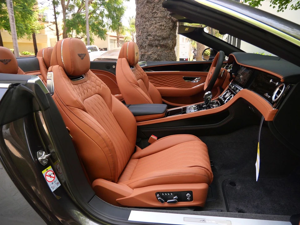 2026 Bentley Continental - Image 24 of 26