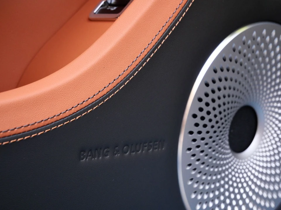 2026 Bentley Continental - Image 18 of 26