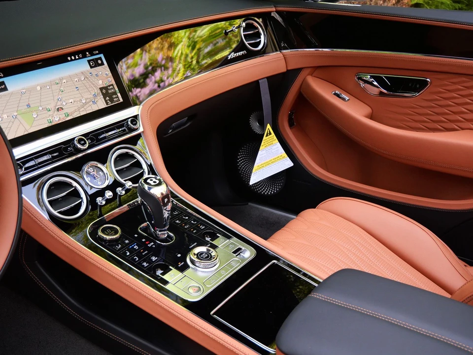 2026 Bentley Continental - Image 15 of 26