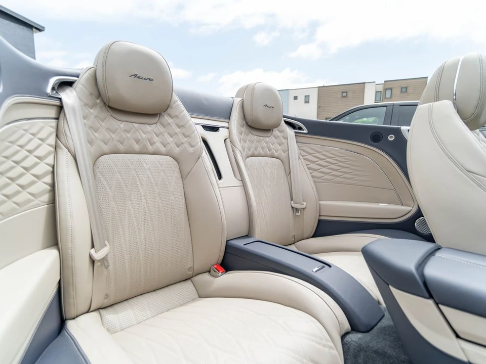 2026 Bentley Continental GTC - Image 19 of 31