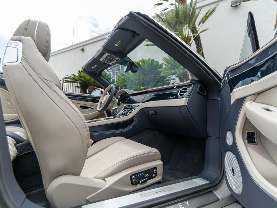 2026 Bentley Continental GTC - Image 16 of 31