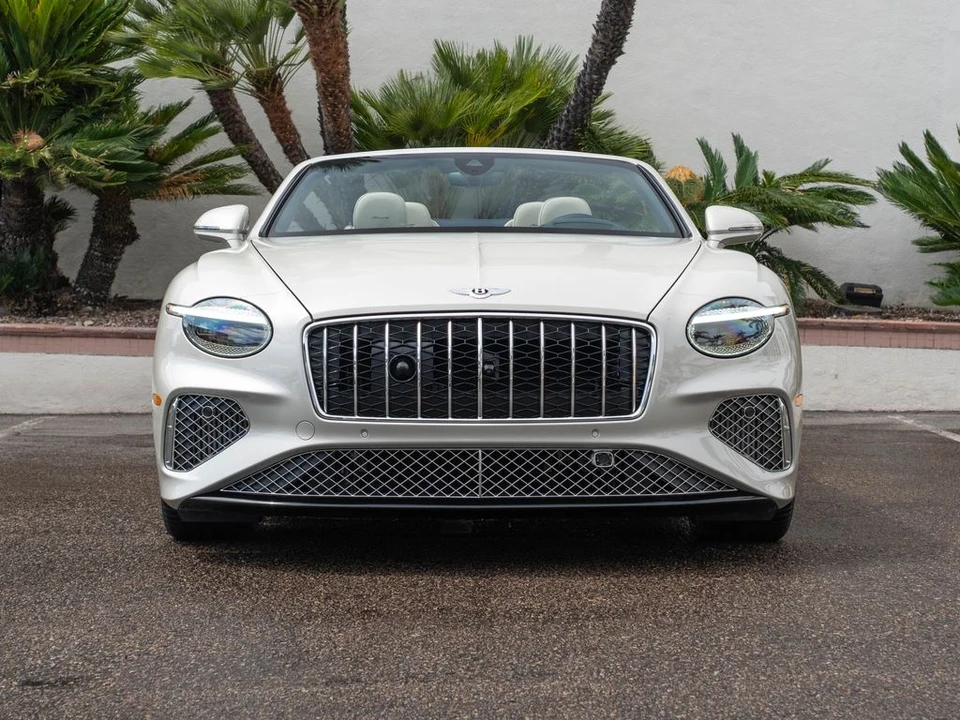 2026 Bentley Continental GTC - Image 28 of 31