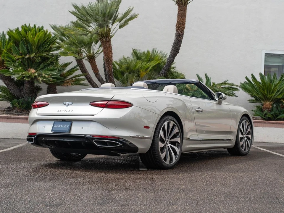 2026 Bentley Continental GTC - Image 31 of 31