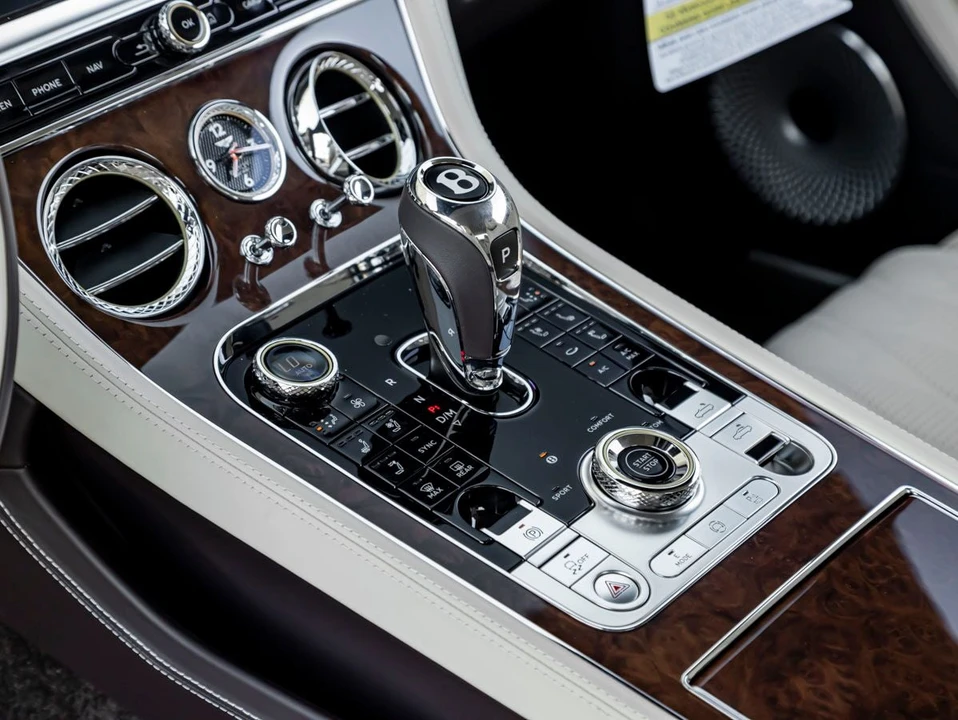 2026 Bentley Continental GTC - Image 20 of 31