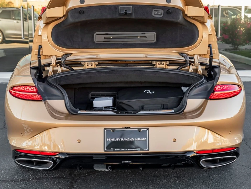2026 Bentley Continental GTC - Image 28 of 31