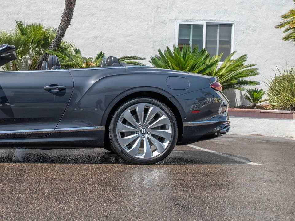 2026 Bentley Continental GTC - Image 25 of 31
