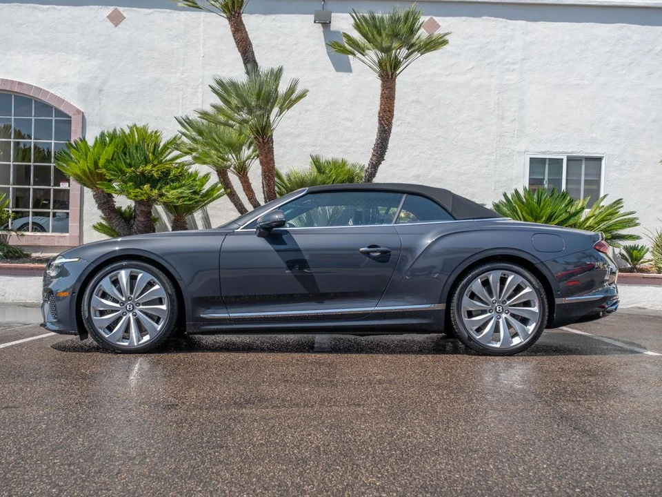 2026 Bentley Continental GTC - Image 28 of 31