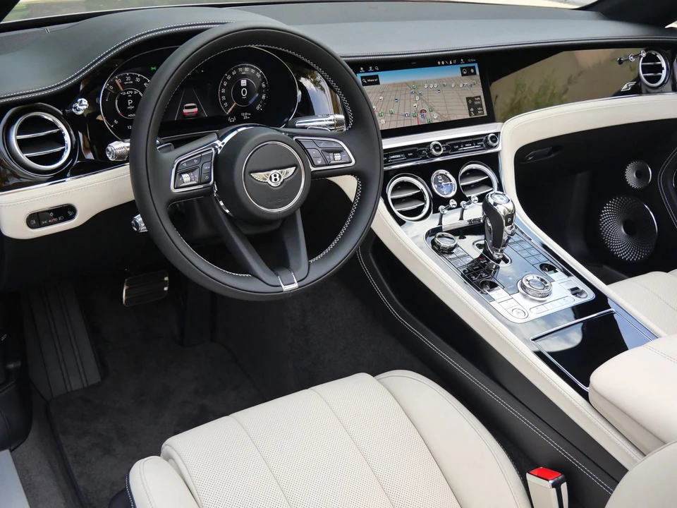 2026 Bentley Continental GTC - Image 12 of 25