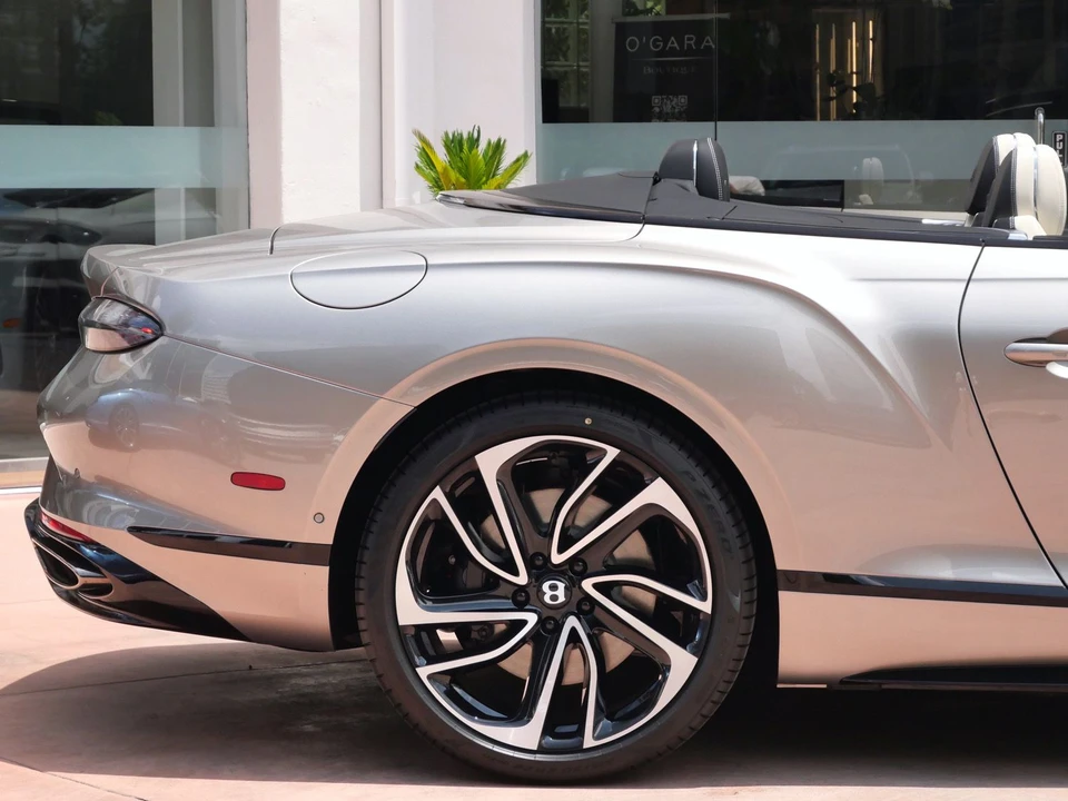 2026 Bentley Continental GTC - Image 8 of 25