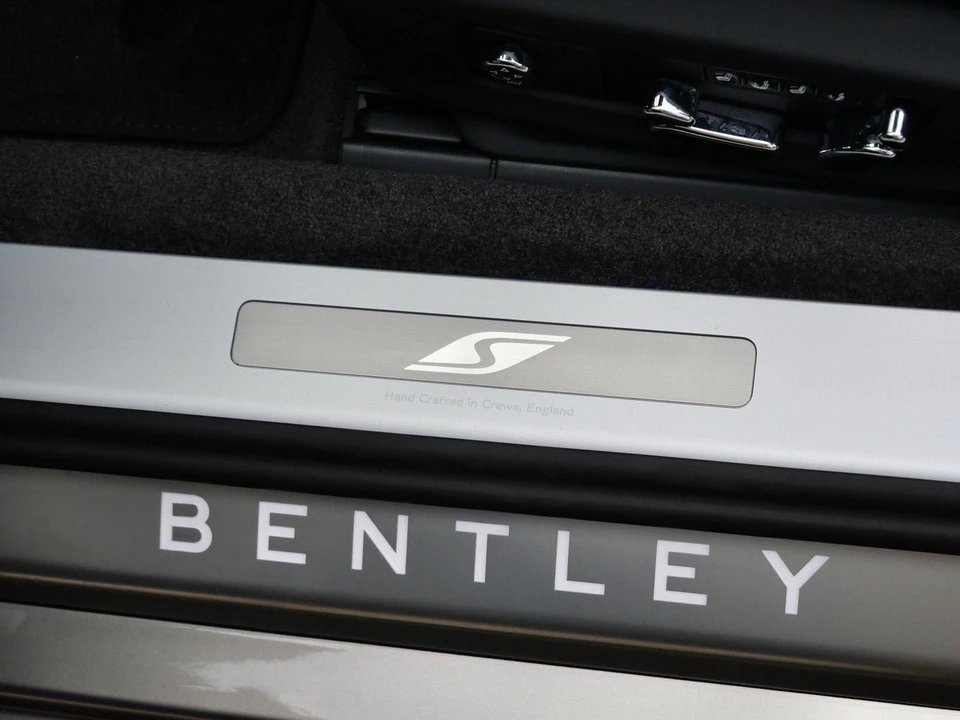 2026 Bentley Continental GTC - Image 16 of 25