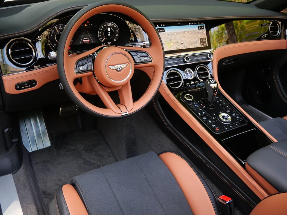 2026 Bentley Continental GTC - Image 14 of 27