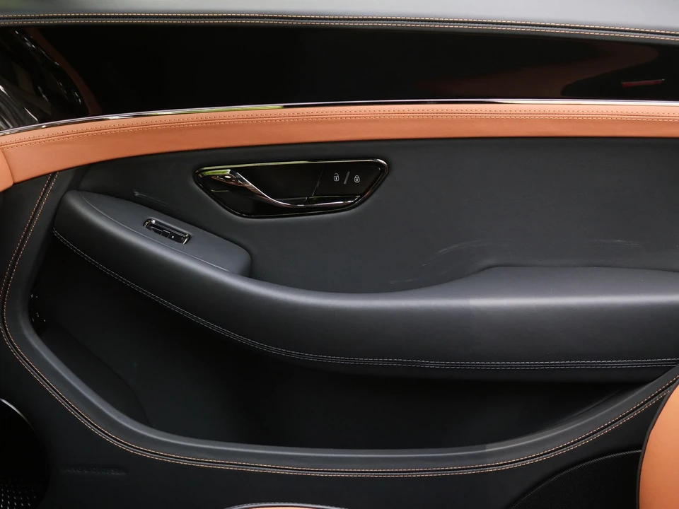 2026 Bentley Continental GTC - Image 17 of 27