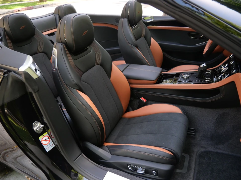 2026 Bentley Continental GTC - Image 24 of 27