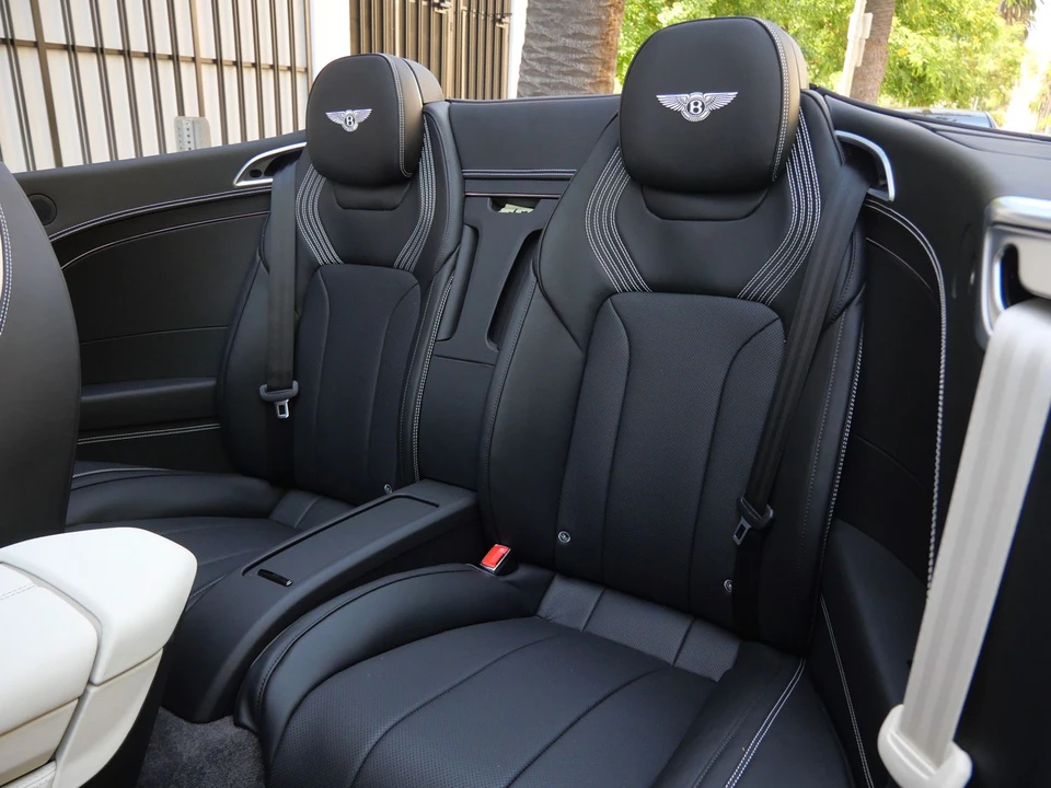 2026 Bentley Continental GTC - Image 20 of 25