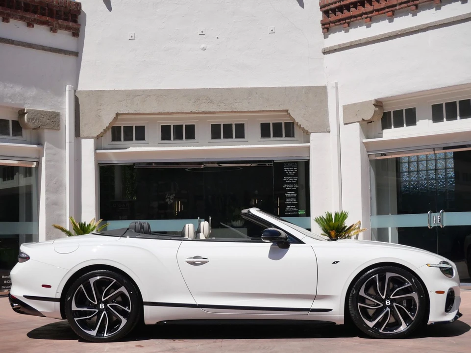 2026 Bentley Continental GTC - Image 5 of 25