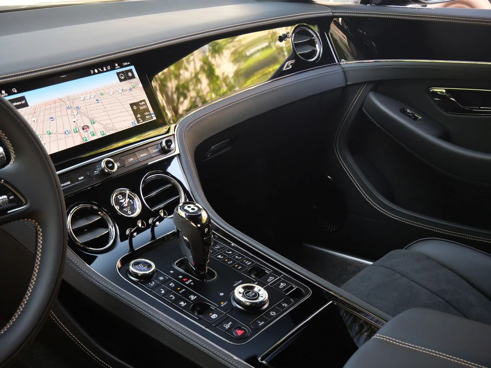 2026 Bentley Continental GTC - Image 14 of 26