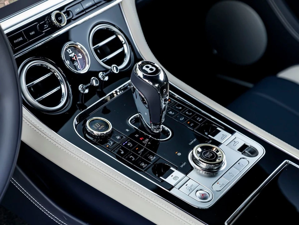 2026 Bentley Continental GTC - Image 24 of 31
