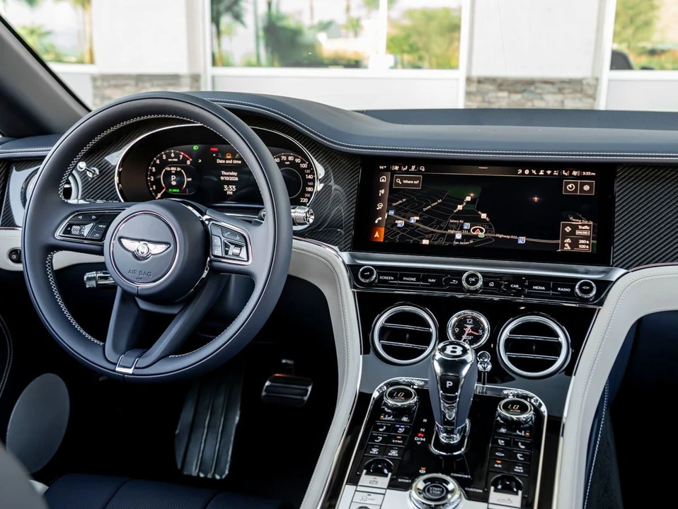 2026 Bentley Continental GTC - Image 28 of 31
