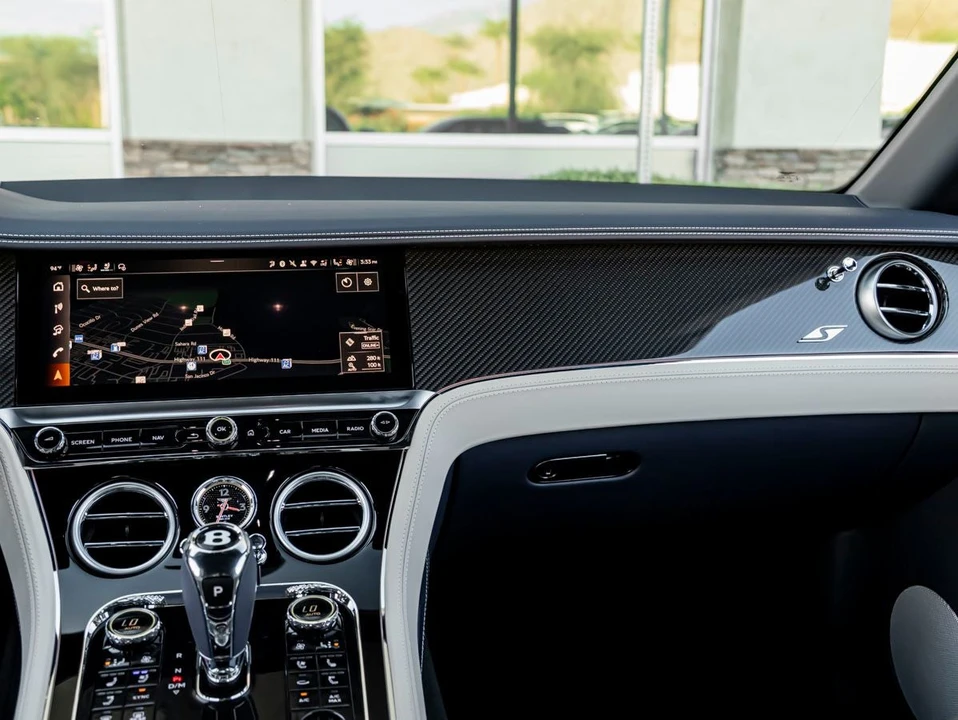 2026 Bentley Continental GTC - Image 29 of 31