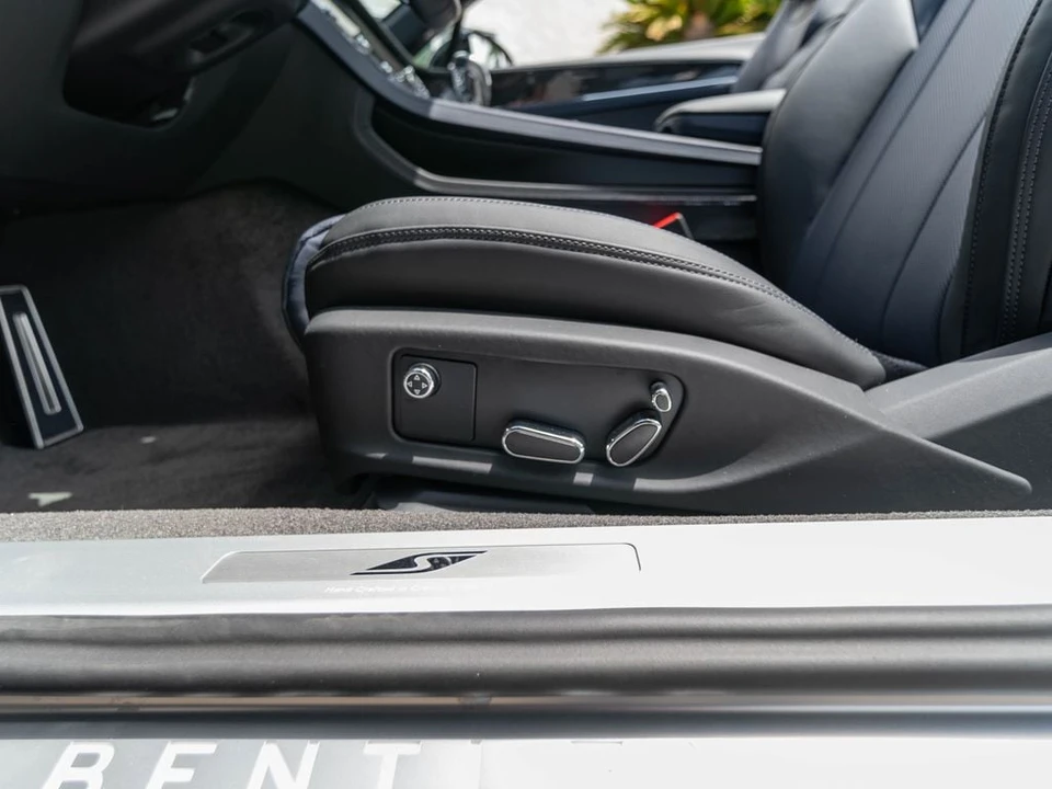 2026 Bentley Continental GTC - Image 14 of 31