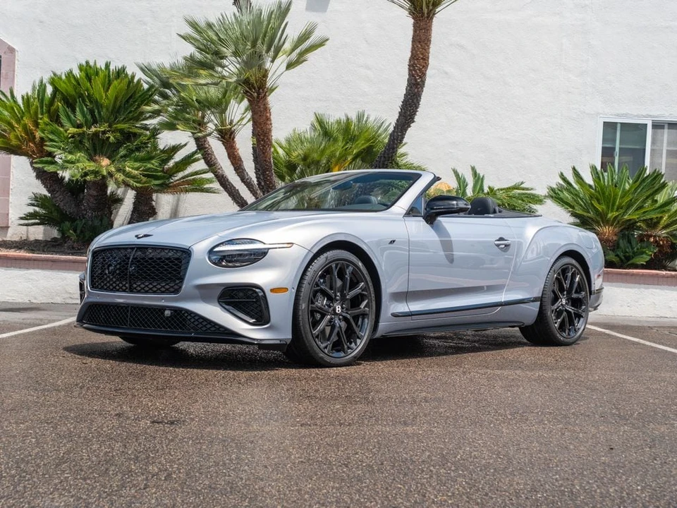 2026 Bentley Continental GTC - Image 25 of 31