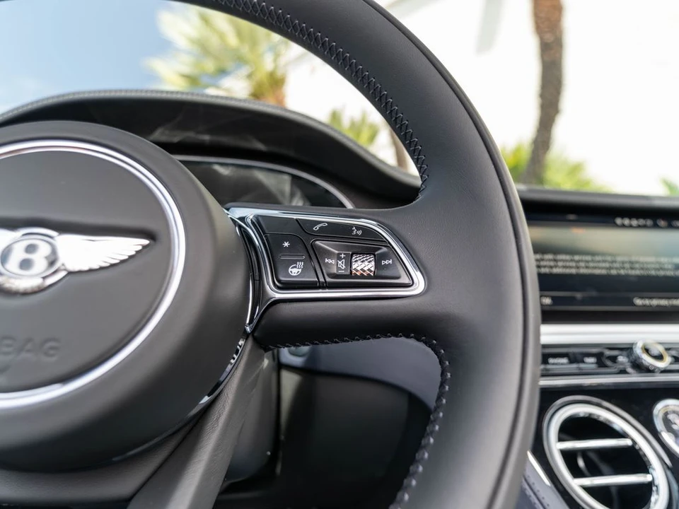 2026 Bentley Continental GTC - Image 9 of 31
