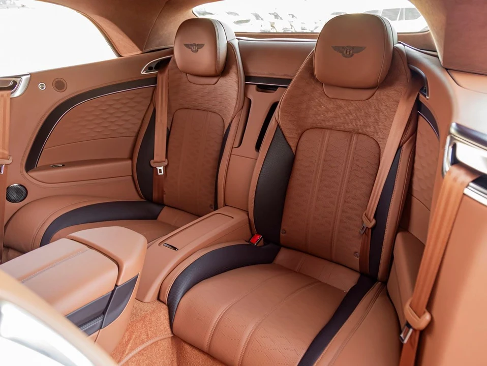 2026 Bentley Continental GTC - Image 26 of 31