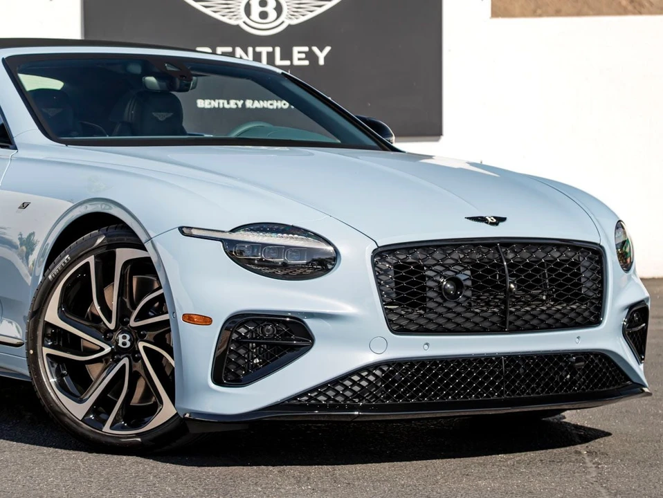 2026 Bentley Continental GTC - Image 10 of 31