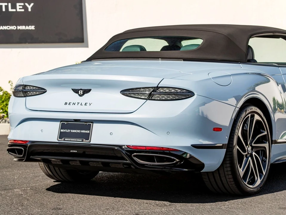 2026 Bentley Continental GTC - Image 12 of 31
