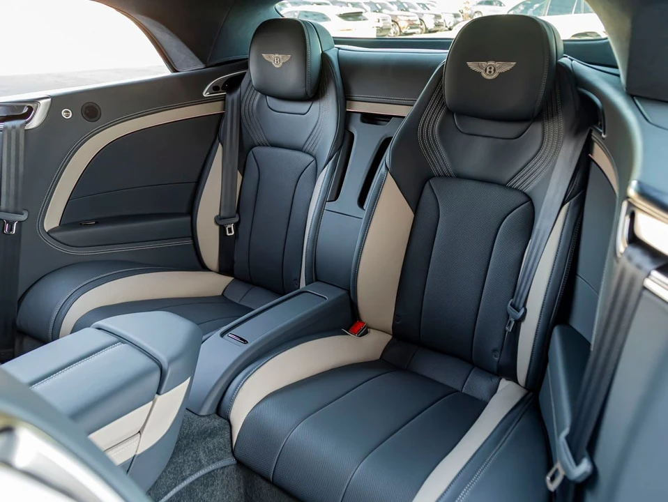 2026 Bentley Continental GTC - Image 26 of 31