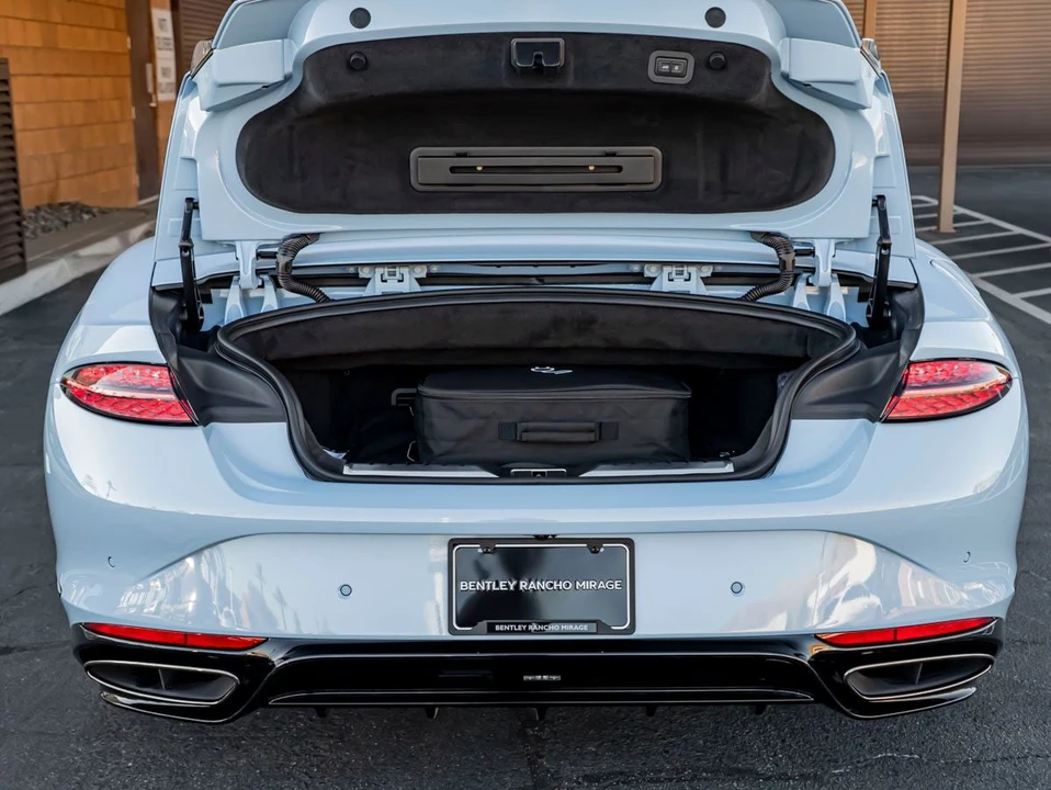 2026 Bentley Continental GTC - Image 27 of 31