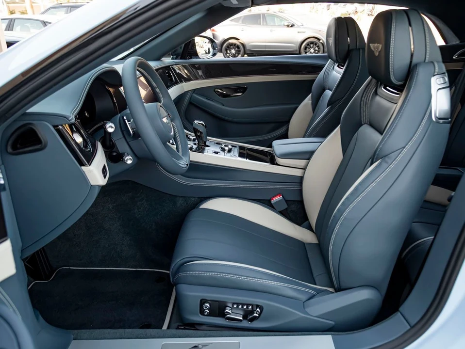 2026 Bentley Continental GTC - Image 2 of 31