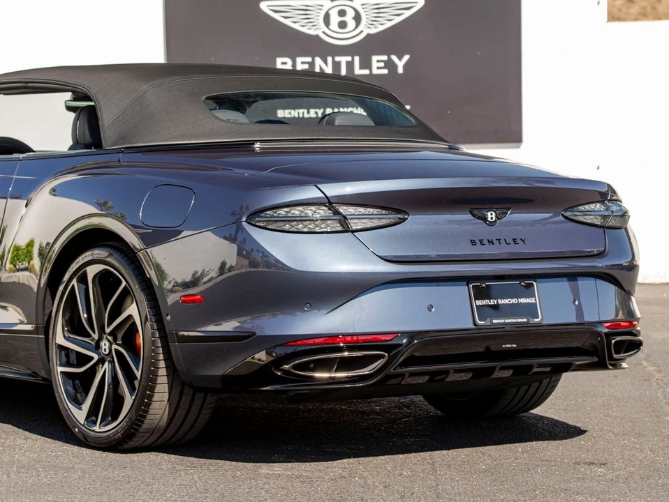 2026 Bentley Continental GTC - Image 15 of 31