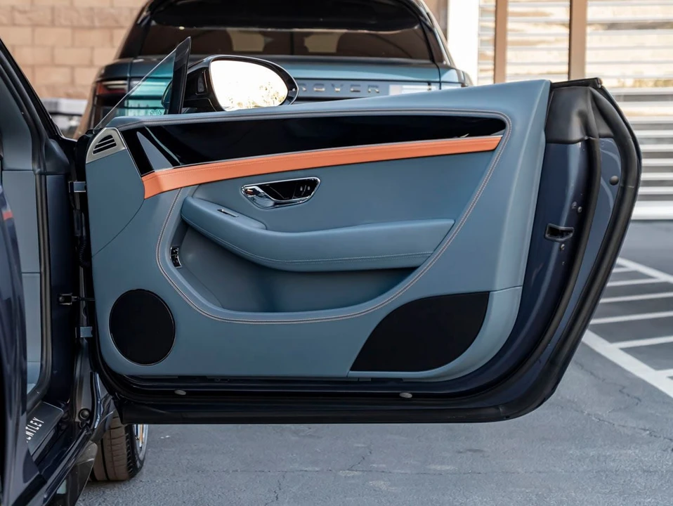 2026 Bentley Continental GTC - Image 27 of 31