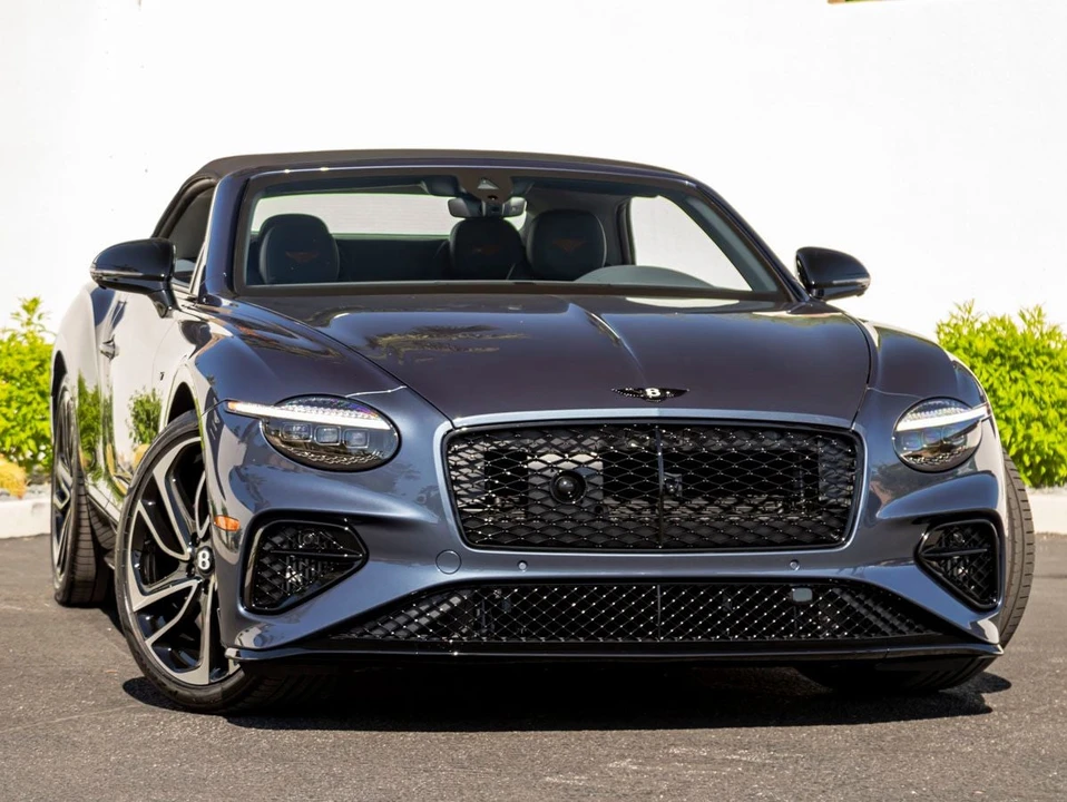 2026 Bentley Continental GTC - Image 9 of 31