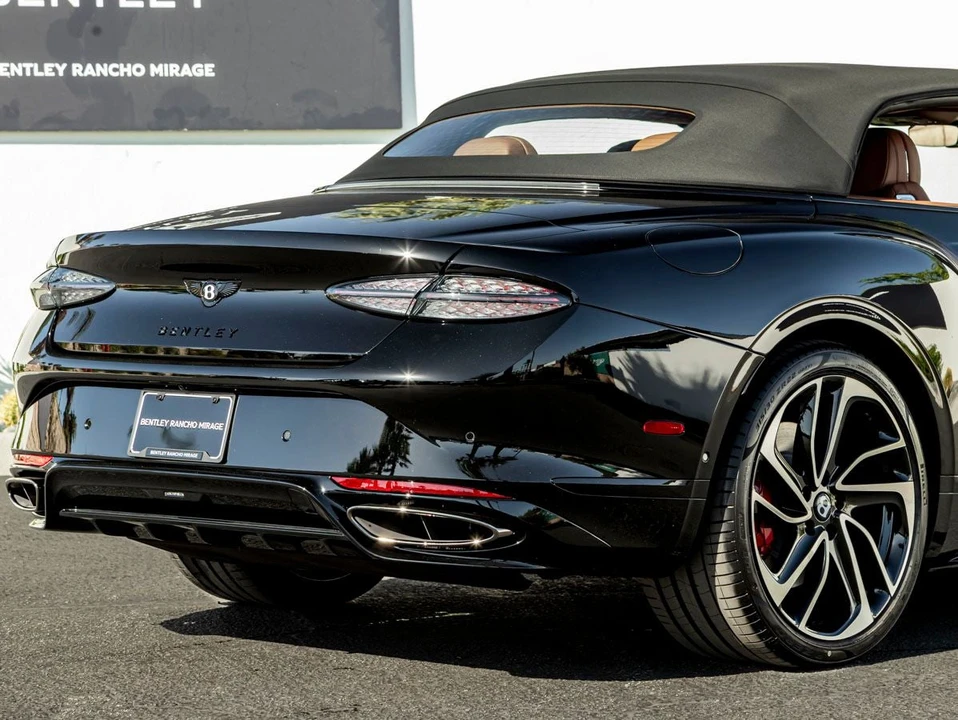 2026 Bentley Continental GTC - Image 12 of 31