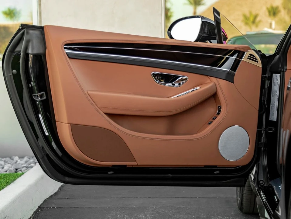 2026 Bentley Continental GTC - Image 18 of 31