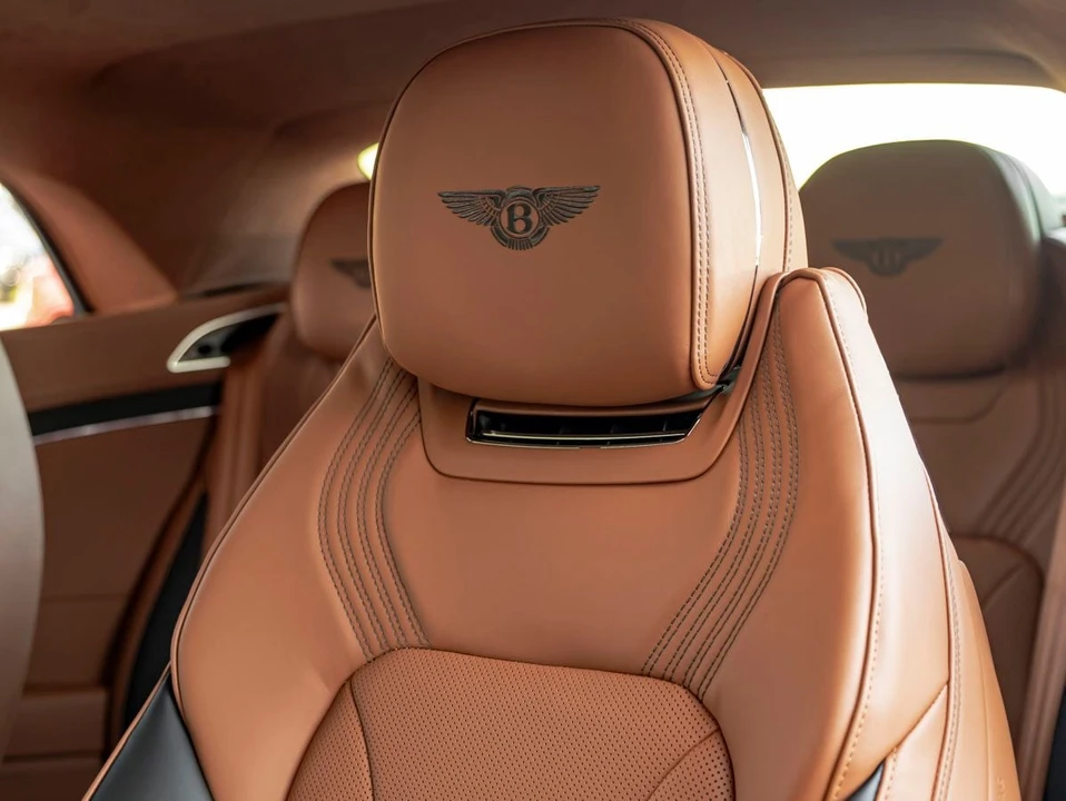 2026 Bentley Continental GTC - Image 20 of 31