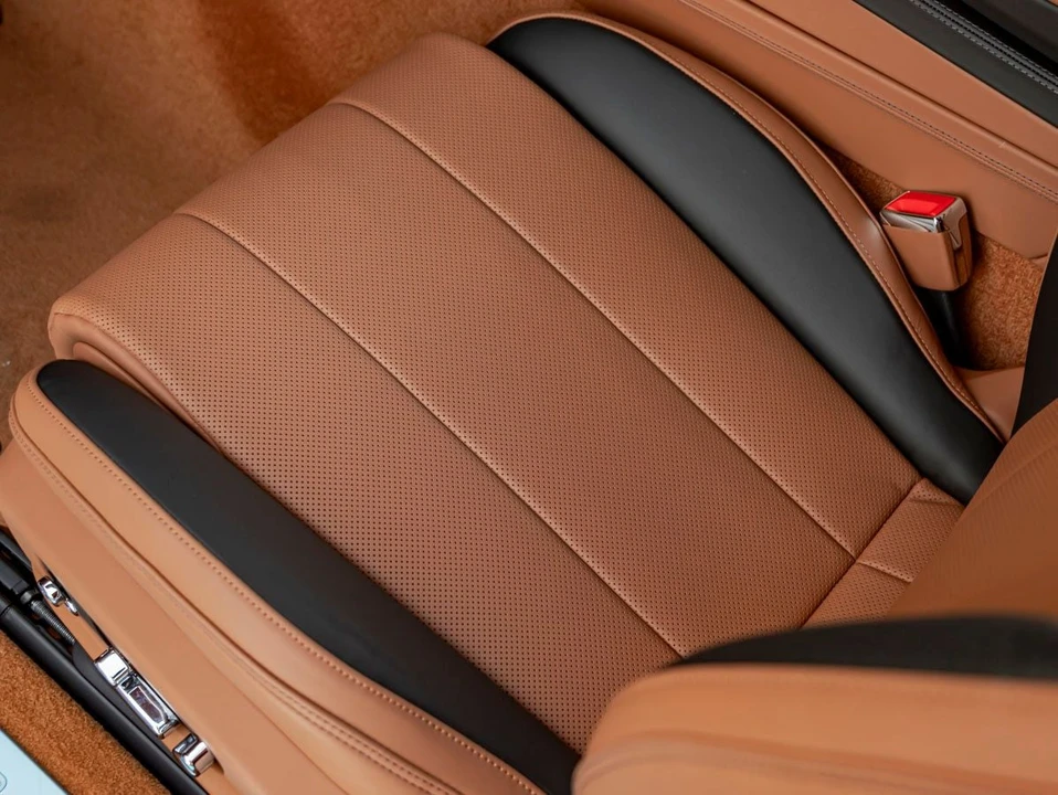 2026 Bentley Continental GTC - Image 21 of 31