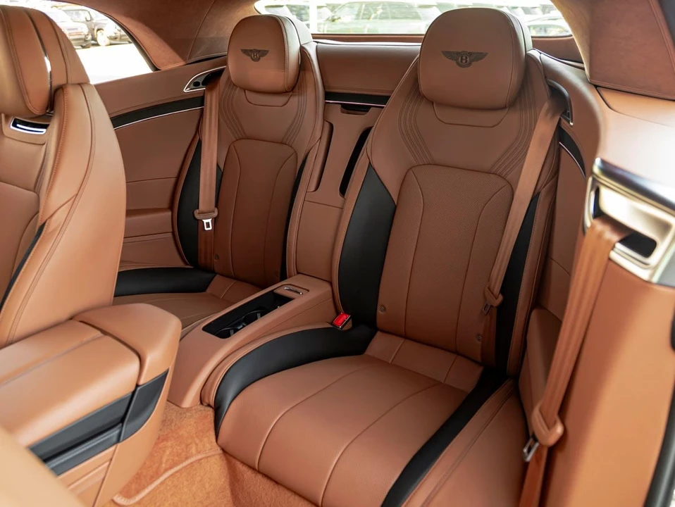 2026 Bentley Continental GTC - Image 28 of 31