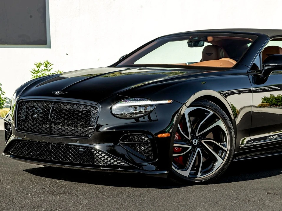 2026 Bentley Continental GTC - Image 7 of 31