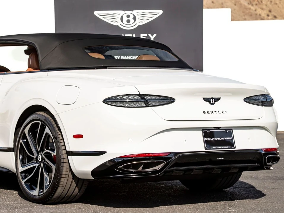 2026 Bentley Continental GTC - Image 14 of 31
