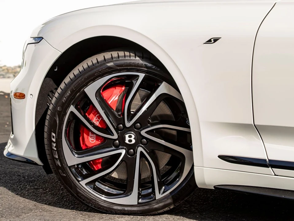 2026 Bentley Continental GTC - Image 16 of 31