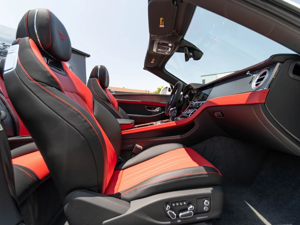 2026 Bentley Continental - Image 16 of 31