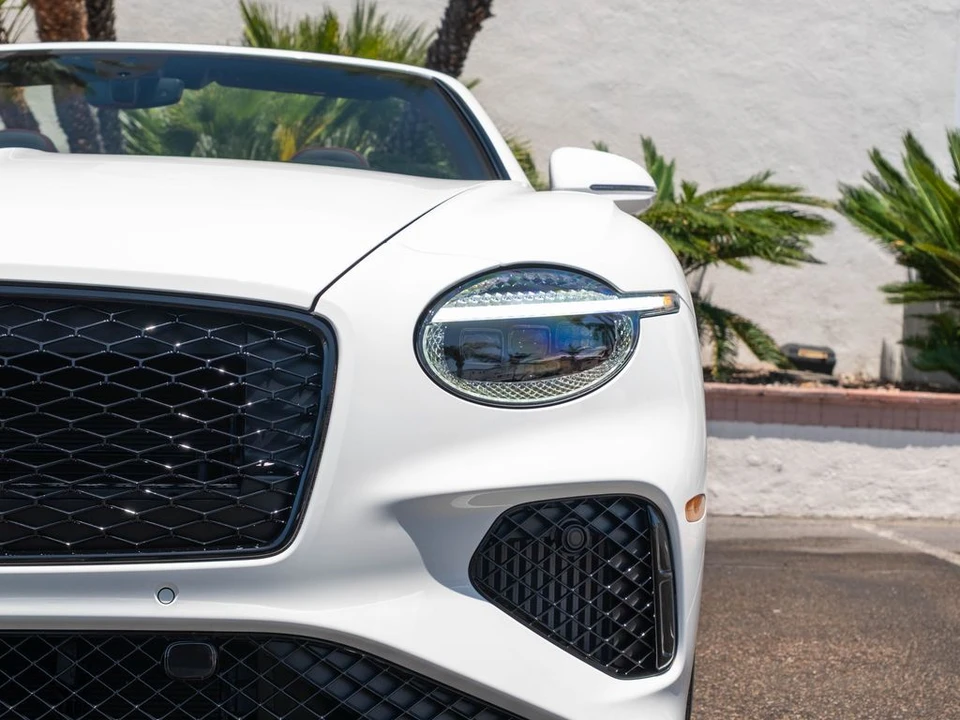 2026 Bentley Continental - Image 29 of 31